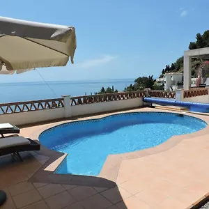  Villa Romantika
